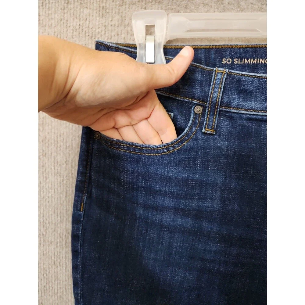 Chicos So Slimming Girlfriend Kick Flare Jeans Womens 0 US 4 Blue Dark Wash